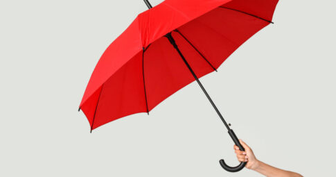 メルカリで売れた傘の梱包方法。必要な資材と手順、注意点を解説